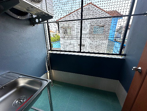 Pictures of หอพักอยู่สบายคลองโยง 11/17