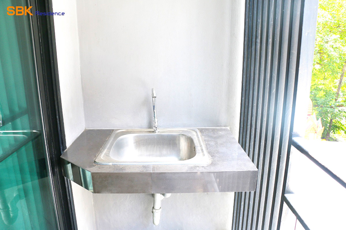 รูปภาพ เอส.บี.เค. เรสซิเด้นซ์ // ห้องพักให้เช่าติดถนนใหญ่ ลาดพร้าวซอย12-14 ทำเลดี  // ใกล้ mrt ลาดพร้าว | อพาร์ทเม้นท์ หอพัก ที่พัก ห้องพัก - รูปที่ 12/28