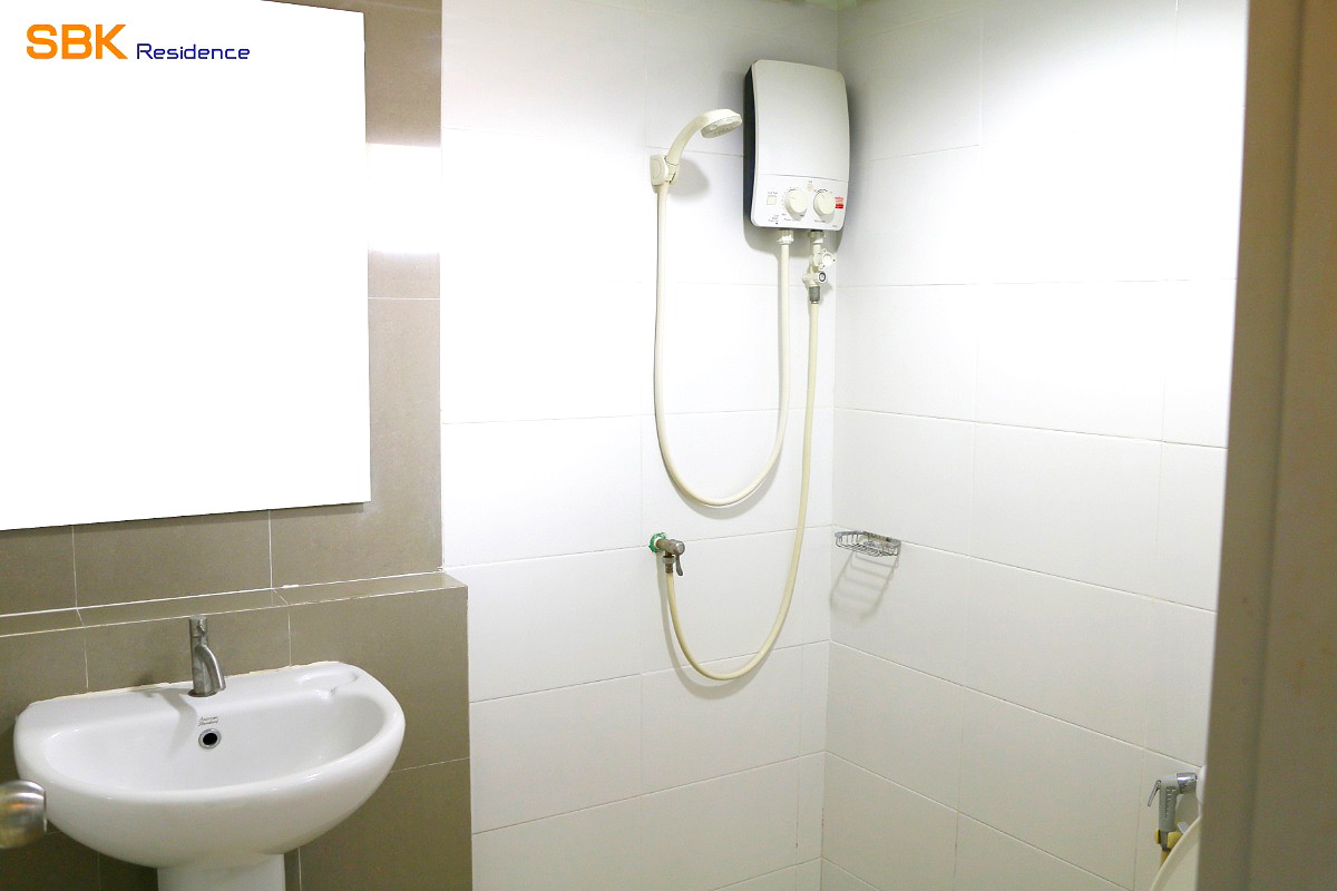 รูปภาพ เอส.บี.เค. เรสซิเด้นซ์ // ห้องพักให้เช่าติดถนนใหญ่ ลาดพร้าวซอย12-14 ทำเลดี  // ใกล้ mrt ลาดพร้าว | อพาร์ทเม้นท์ หอพัก ที่พัก ห้องพัก - รูปที่ 10/28