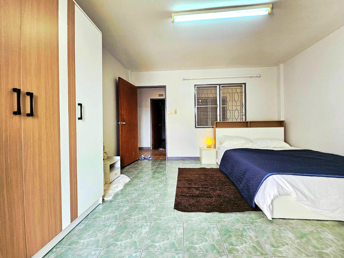 Pictures of ิBanwatlum apartment 16/47