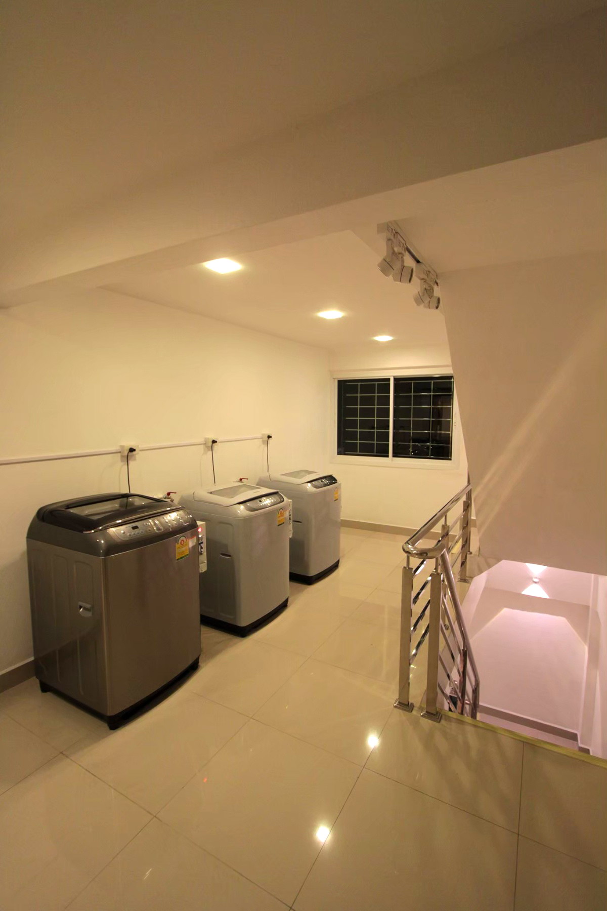 Pictures of Napaville 16/27