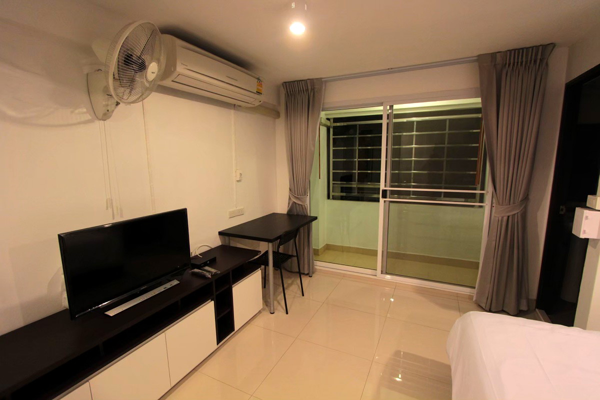 Pictures of Napaville 6/27