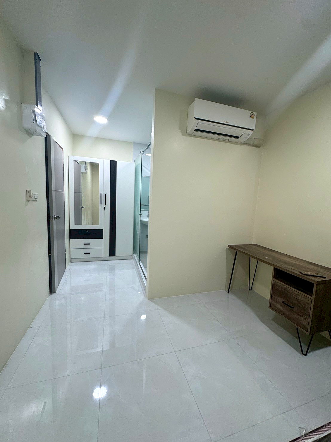 Pictures of Time Hom2 18/21