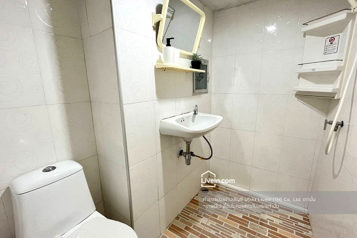 Pictures of BangNa Mansion Near BTS Bangna 12/24