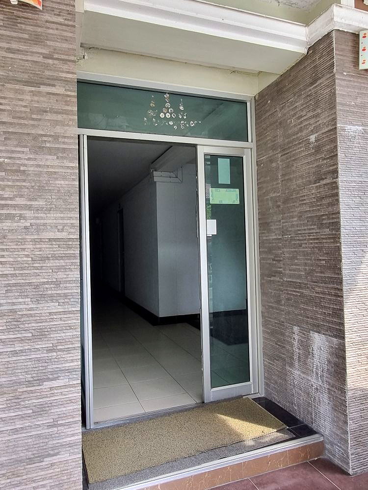 รูปภาพ ชบาเพลส ลาดพร้าว (อพาร์ทเม้นท์ โชคชัย 4 ซอย 90) | อพาร์ทเม้นท์ หอพัก ที่พัก ห้องพัก - รูปที่ 2/9