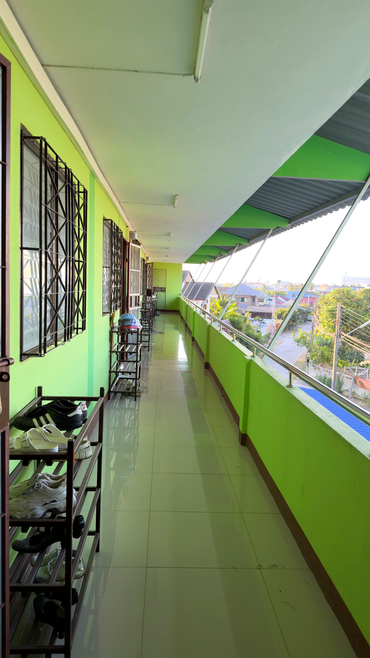 Pictures of Rian Thong Resident 3/8