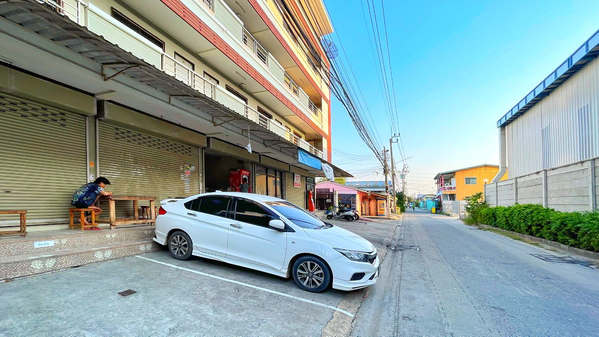 Pictures of Varunya Apartment 5/24