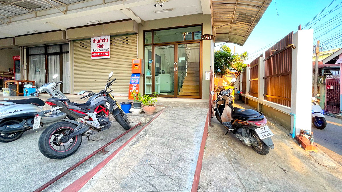 Pictures of Varunya Apartment 7/24