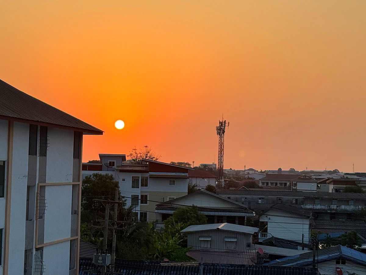 Pictures of Pataravarit place 12/16