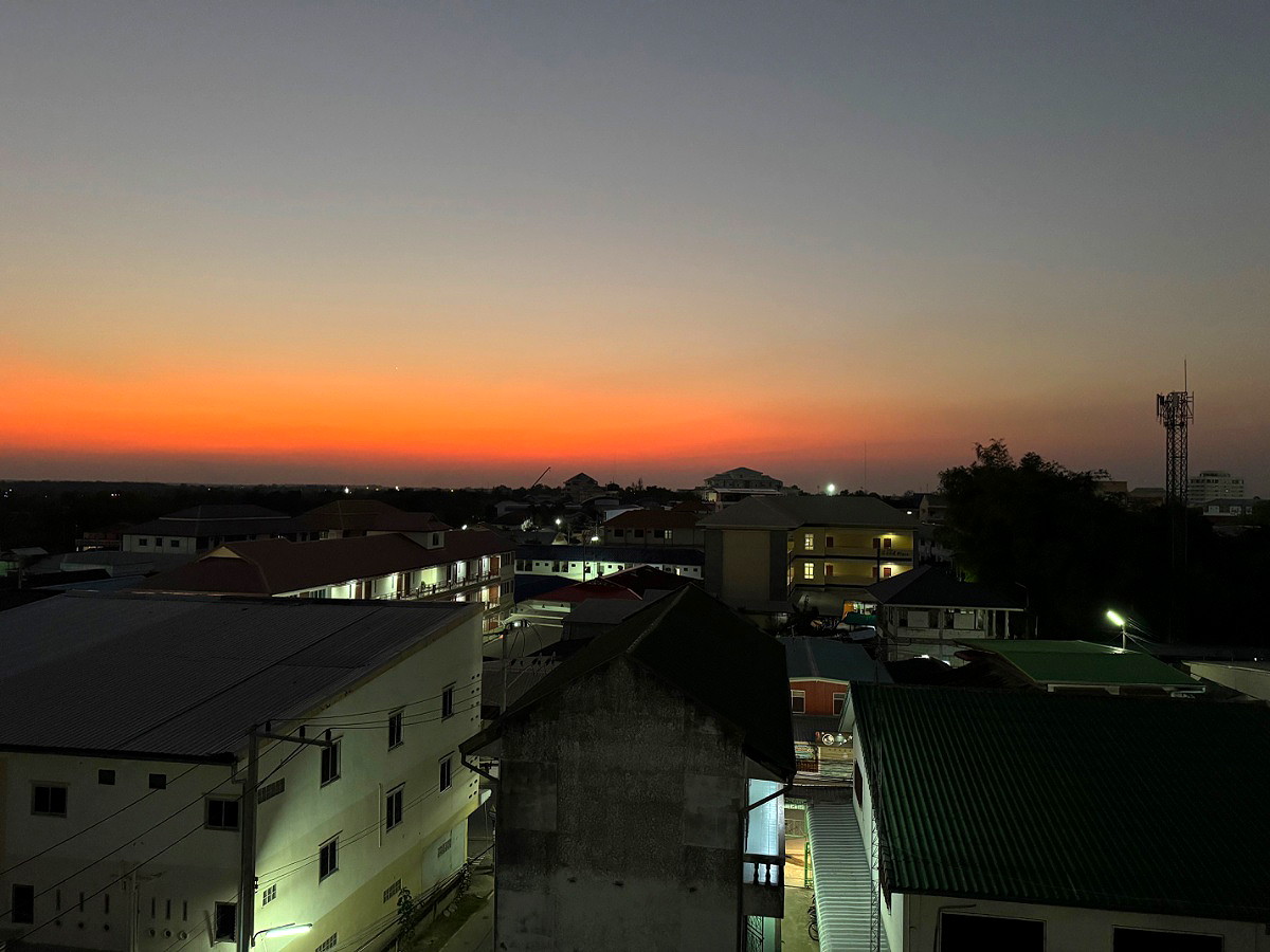 Pictures of Pataravarit place 13/16