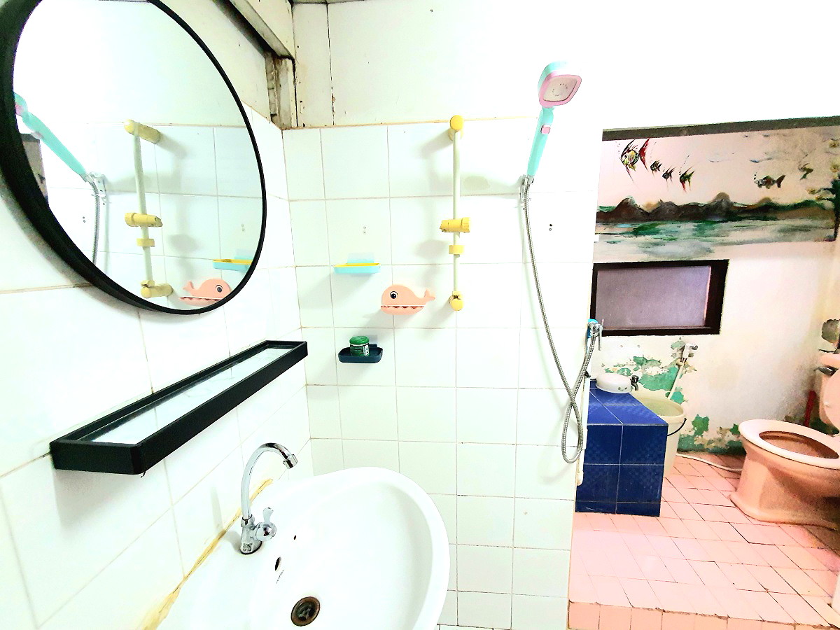 Pictures of Baannamwarn 5/11