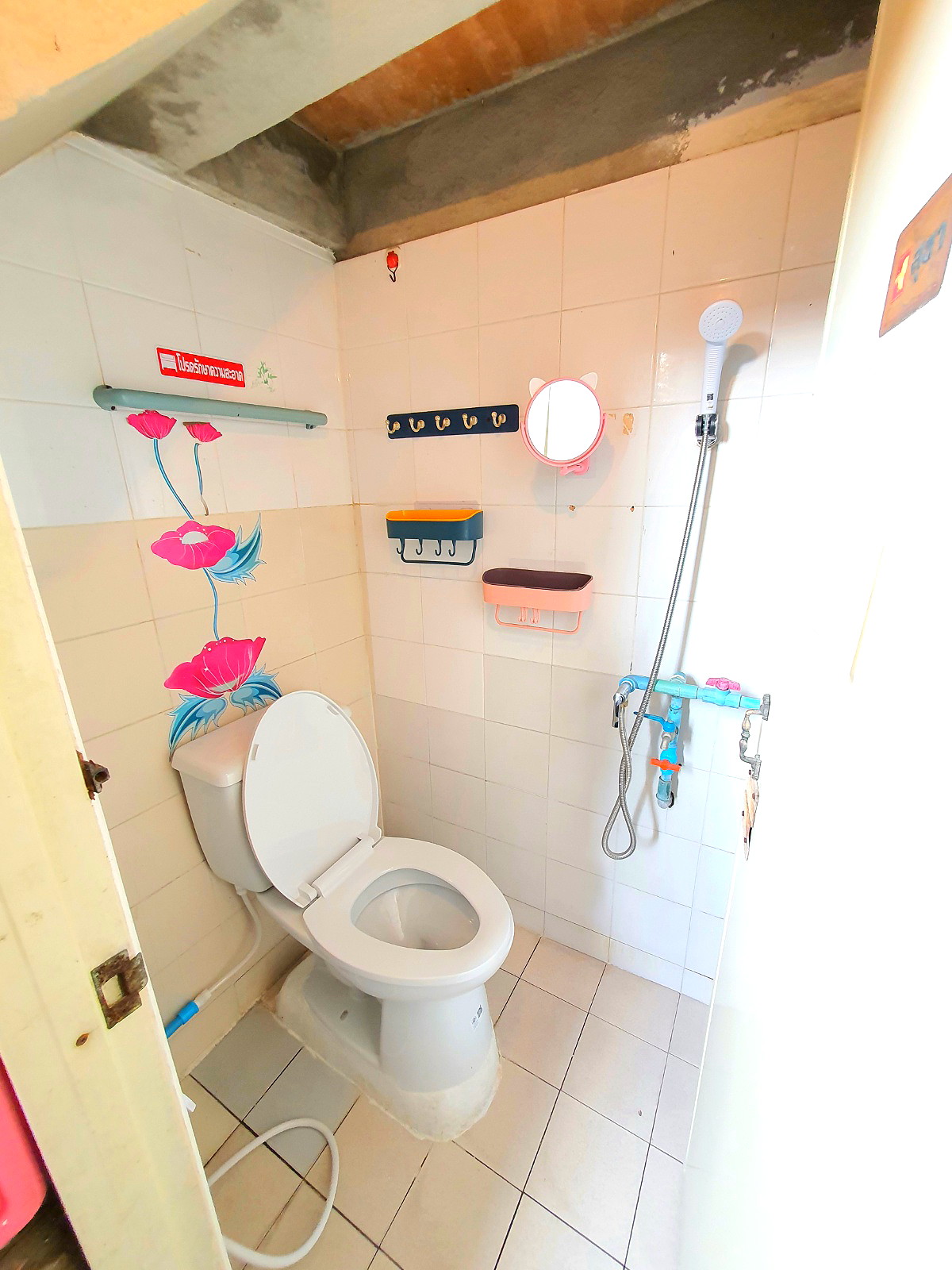 Pictures of Baannamwarn 6/11