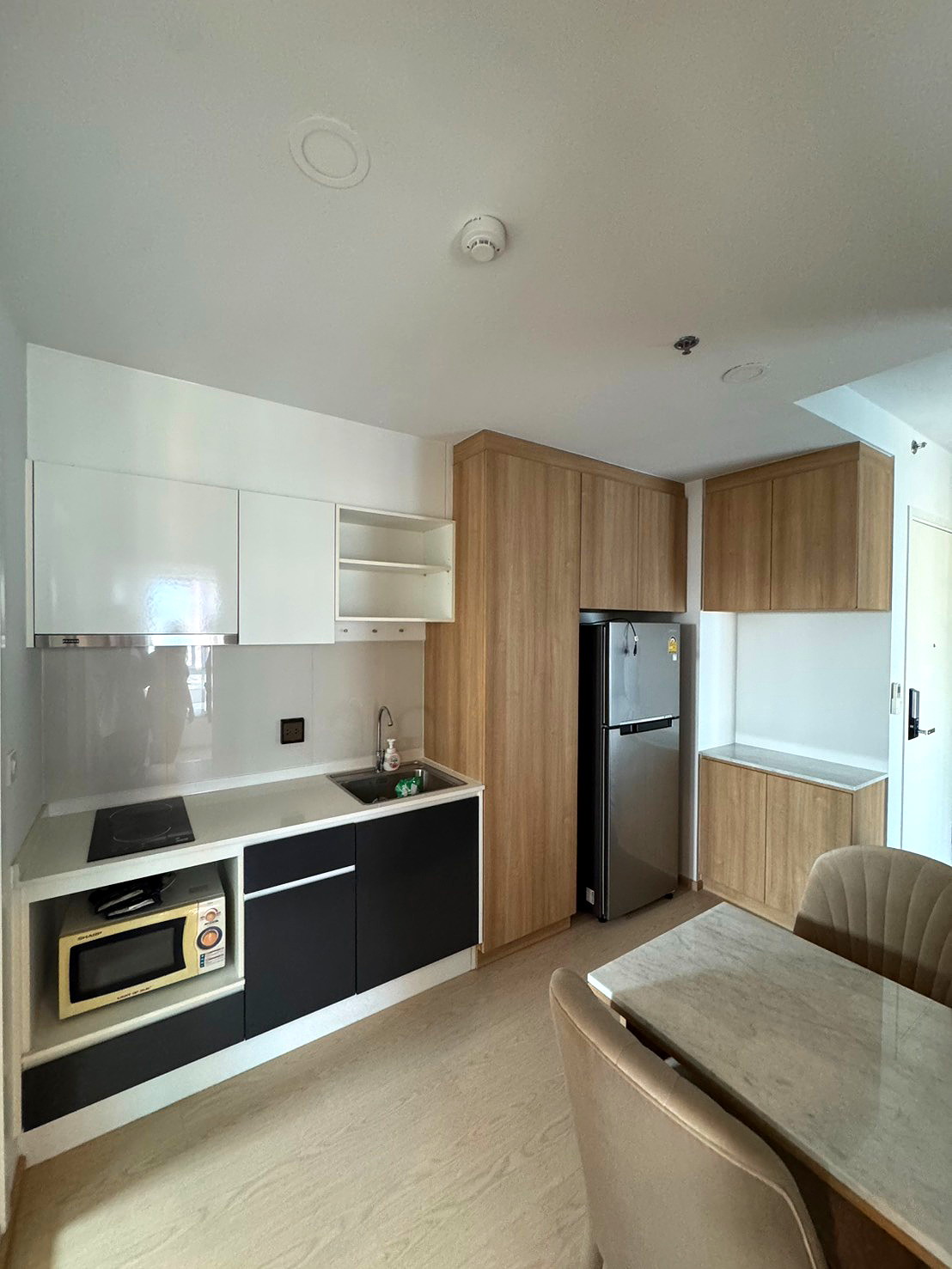 Pictures of  For Rent: The Tree Sukhumvit 71 Ekamai | Corner Unit High Floor View | 18,000 THB/mo 6/31