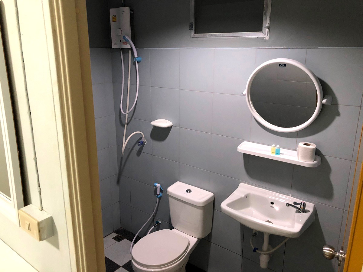 Pictures of ST.HOME 1/8