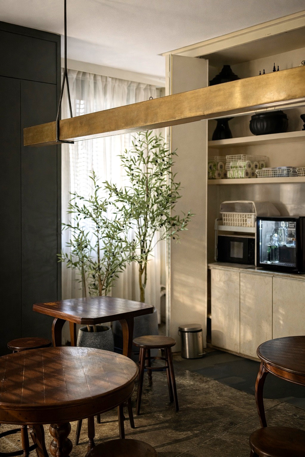 Pictures of P&R Residence [ Siphaya Bangrak ] near Si Phraya Pier. 9/24