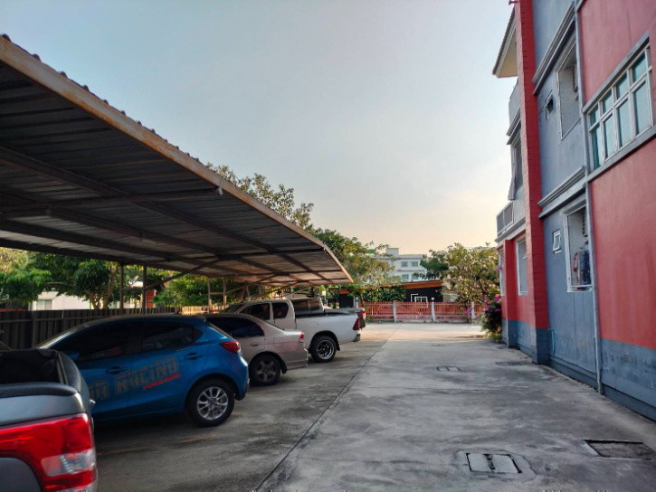 K-9 Place — photo 5