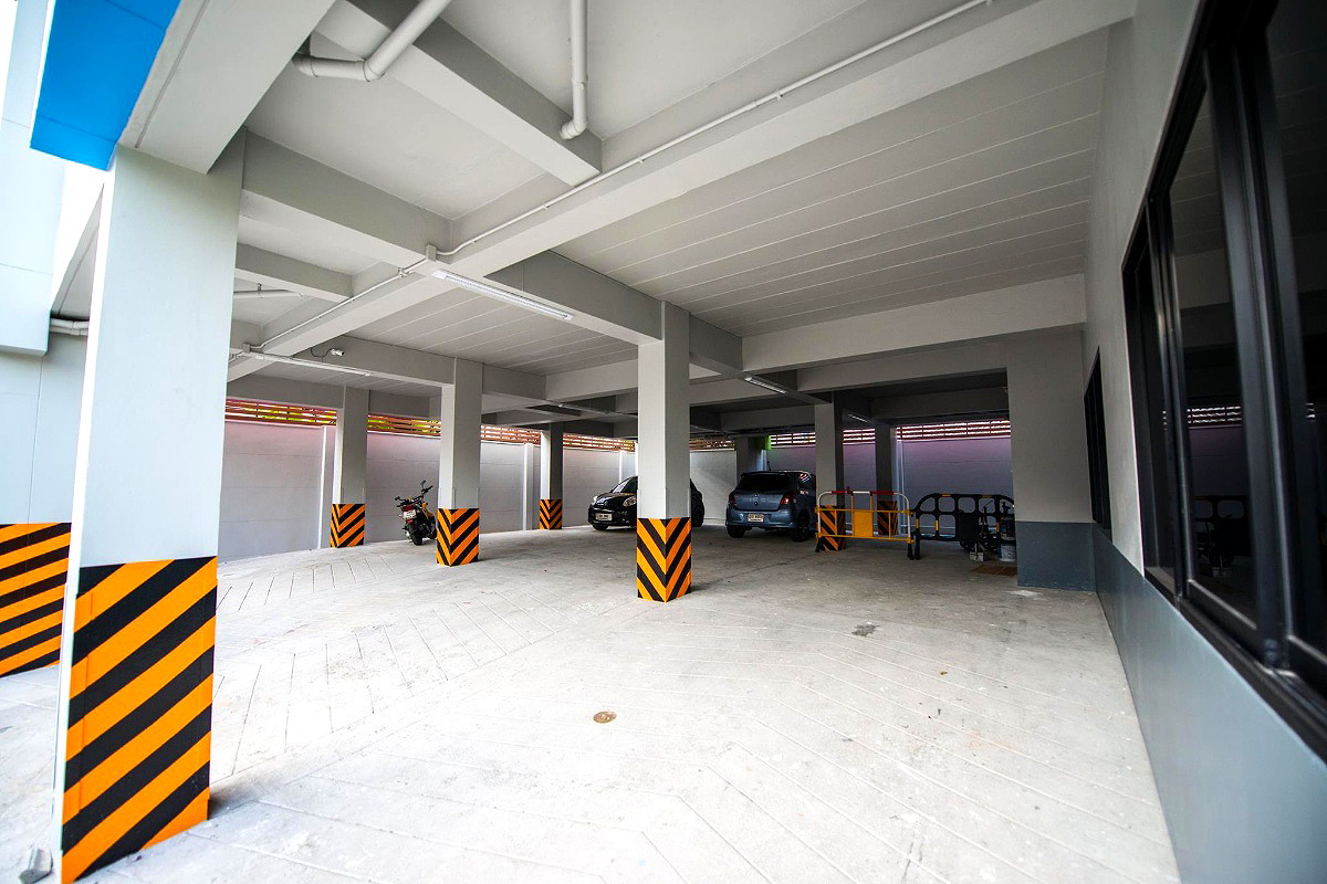 Pictures of BaanRoi 6/7