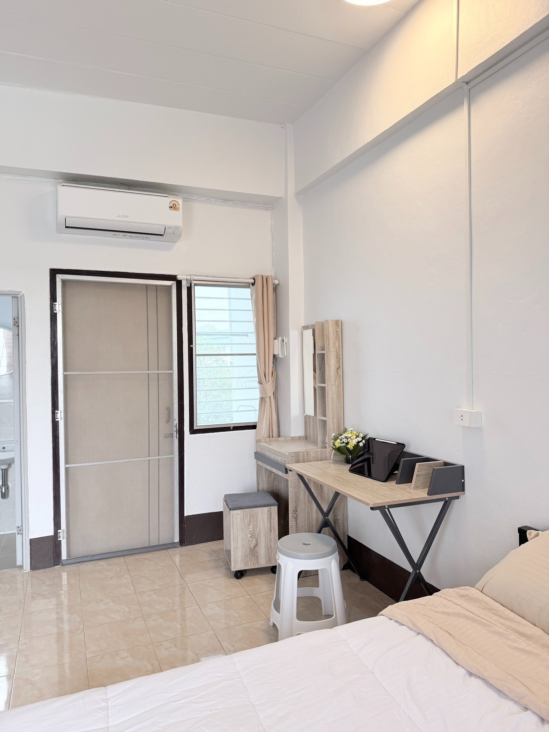 Condo — photo 3