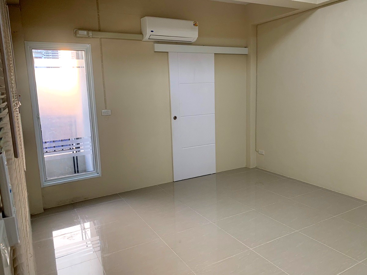 Pictures of A.R. Residence 8/11