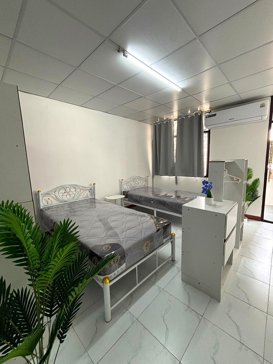 Pictures of S.T. Apartment  2/15