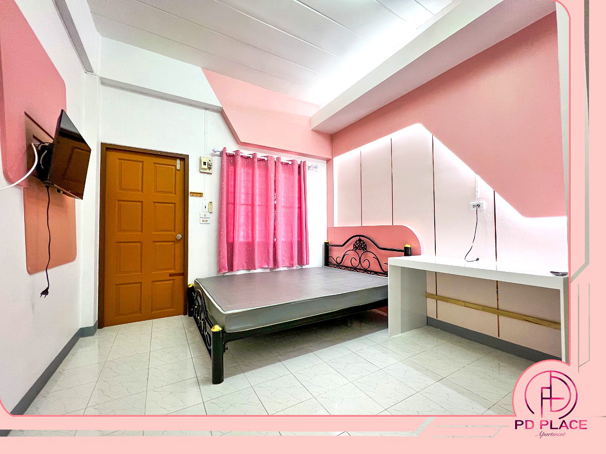 Pictures of PD Place 3/5