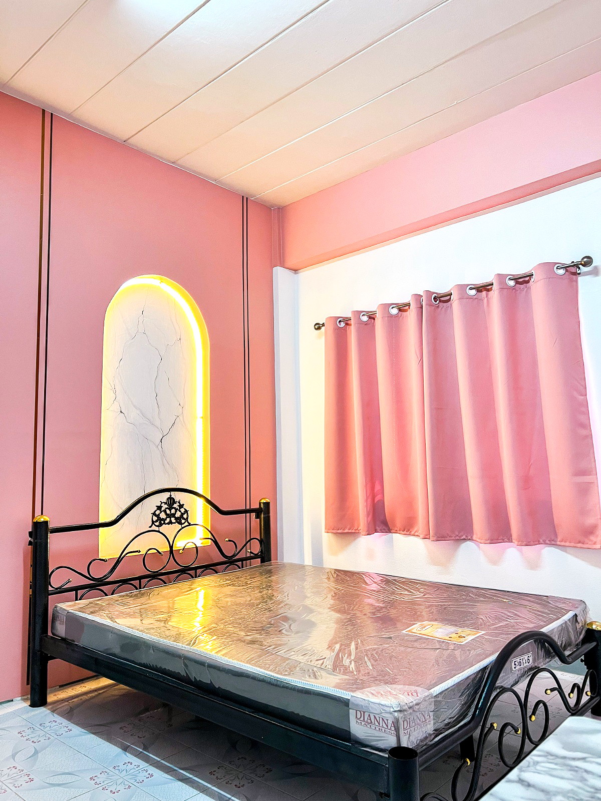 Pictures of PD Place 2/5