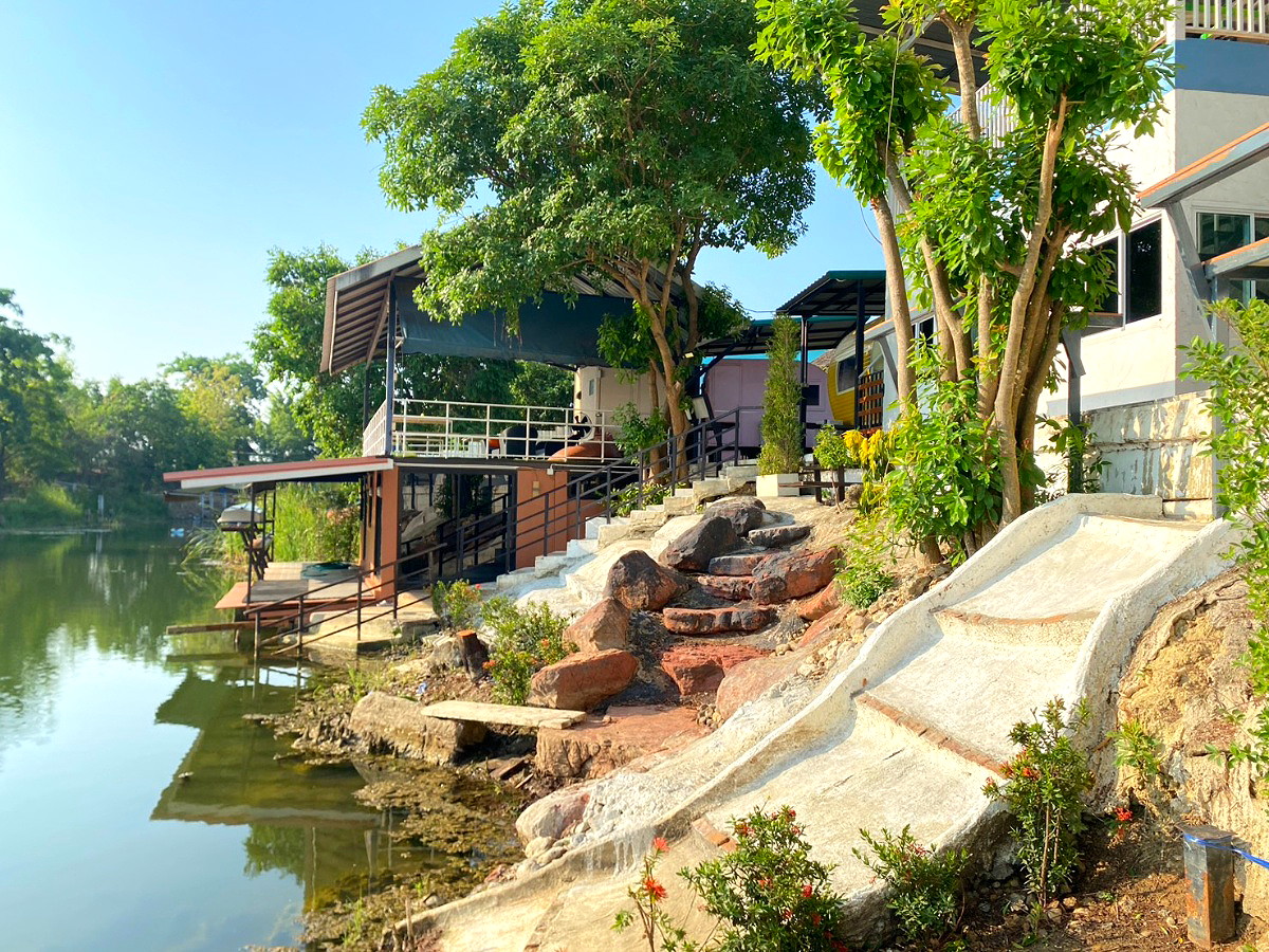 Pictures of PP Plus Bus Solar  45/63