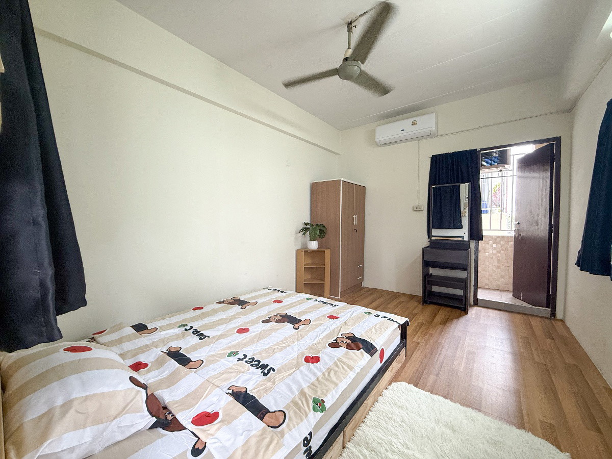 Condo — photo 3