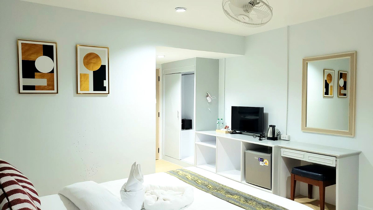 Pictures of Jomtien Waves Residence, 100m to Jomtien Beach 18/35