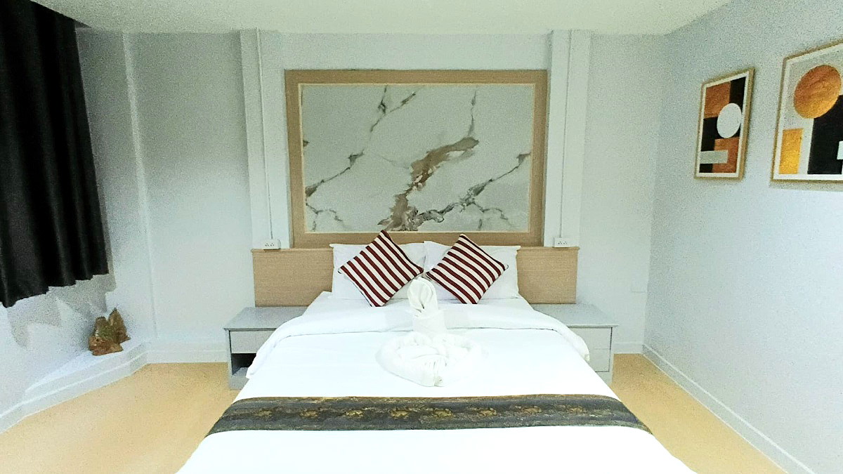 Pictures of Jomtien Waves Residence, 100m to Jomtien Beach 23/35