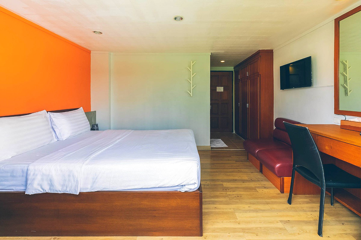 Pictures of Atlas Bangkok Hotel 23/26