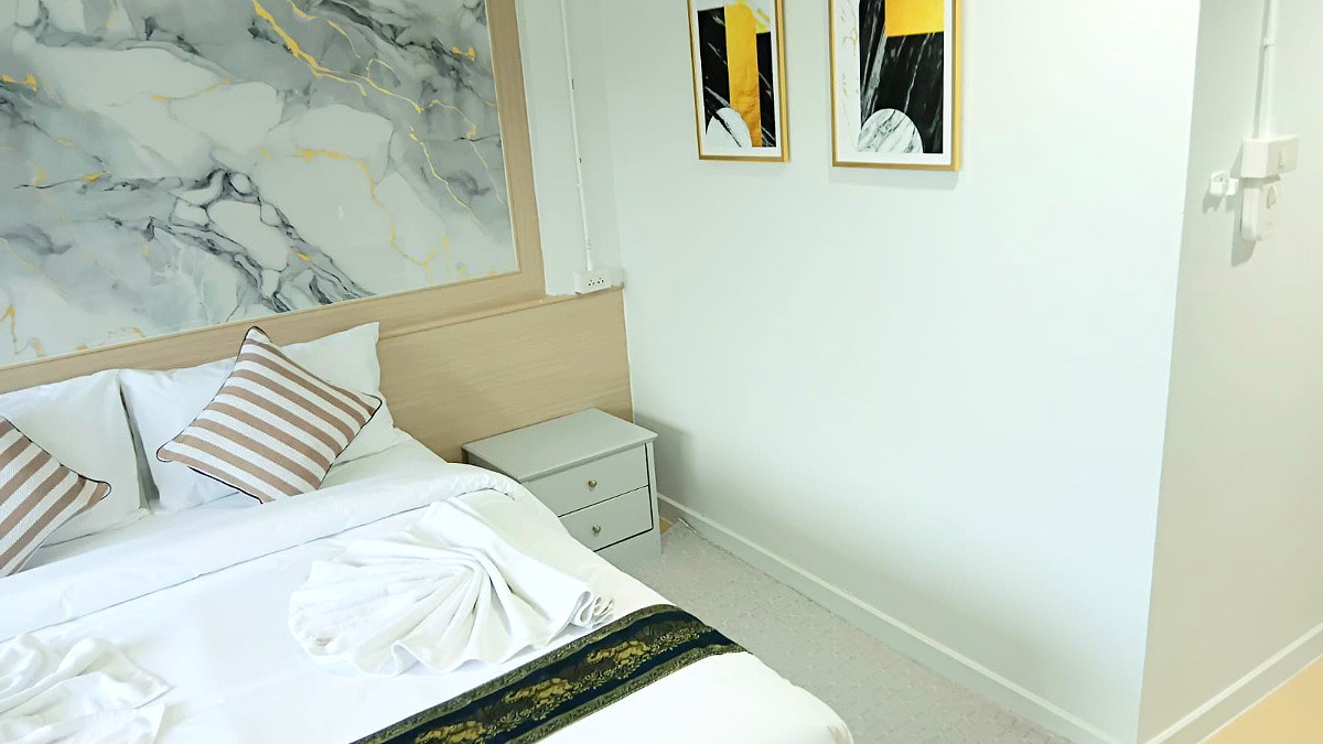 Pictures of Jomtien Waves Residence, 100m to Jomtien Beach 25/35