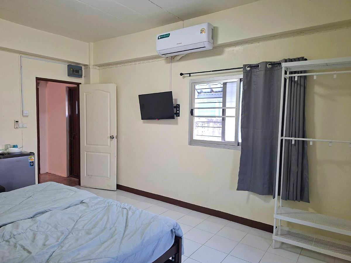 รูปภาพ วีโฮม อพาร์ตเมนท์ /ซอยแบริ่ง 52 (ใกล้ BTS แบริ่ง  - ใกล้ Bitec เทสโก้ โลตัส เอ็กซ์เพรส CJ Express)  | อพาร์ทเม้นท์ หอพัก ที่พัก ห้องพัก - รูปที่ 36/38