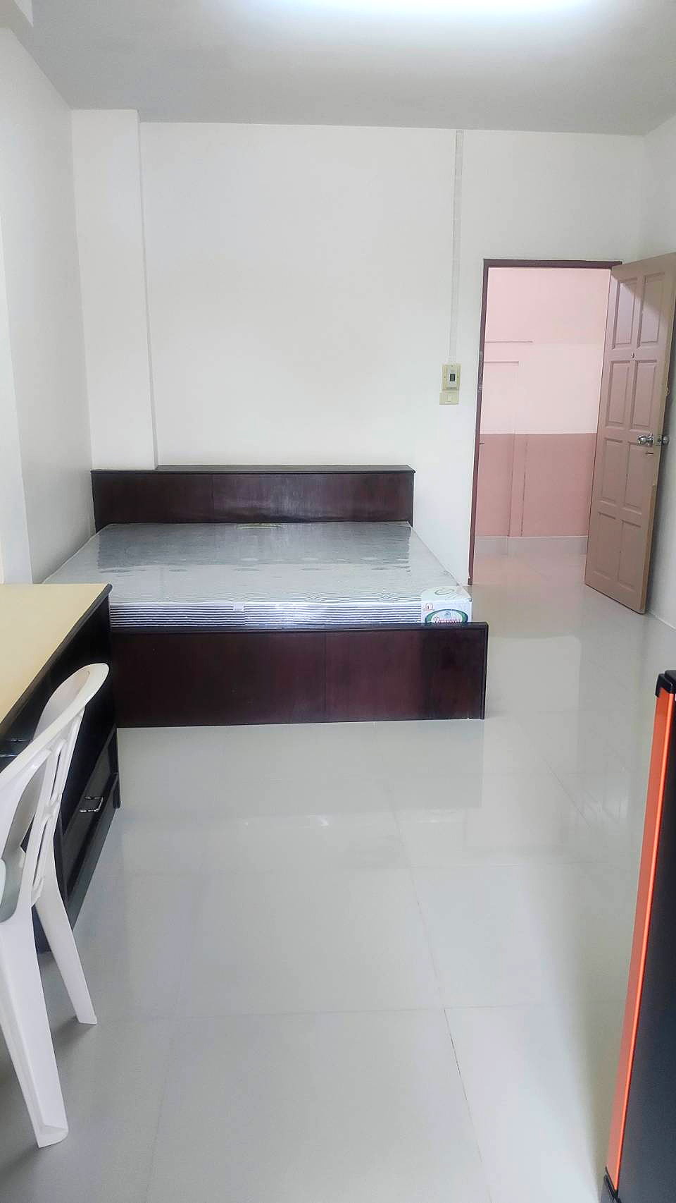 Pictures of M.T. Apartment 7/10