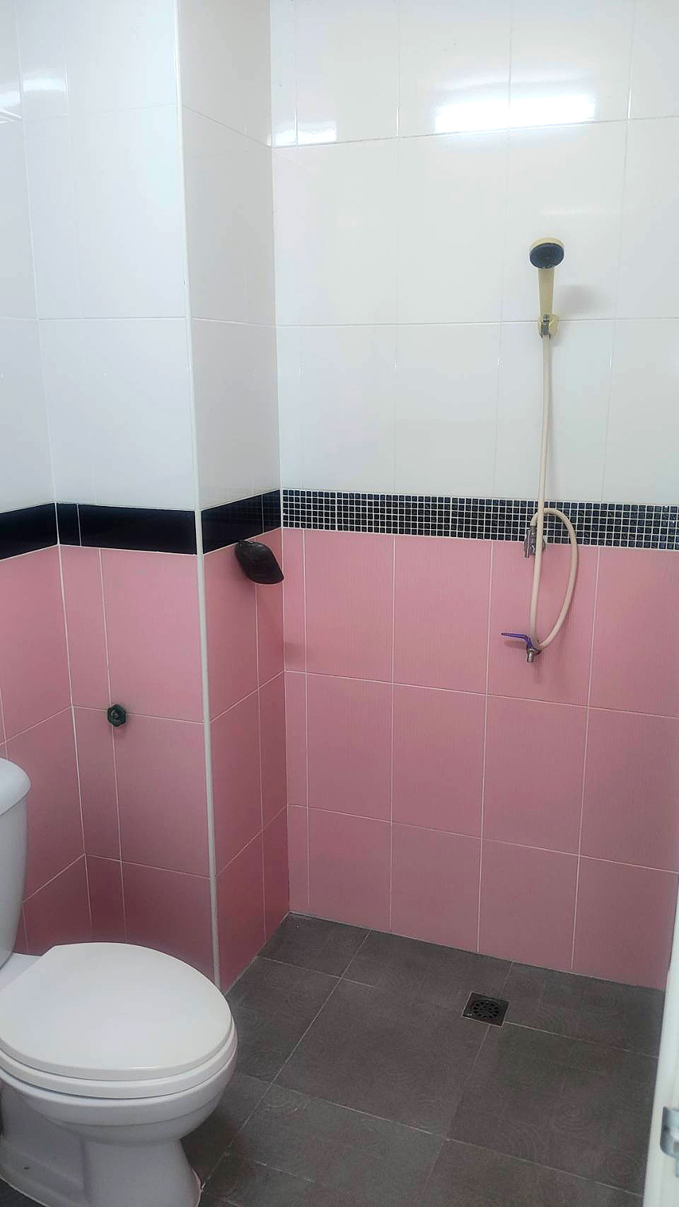 Pictures of M.T. Apartment 10/10