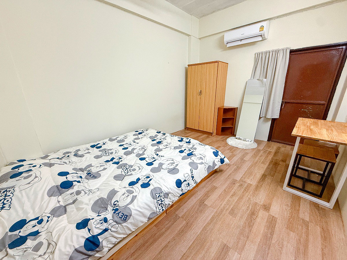 Pictures of ์๊Nuchbua Mansion 3/14