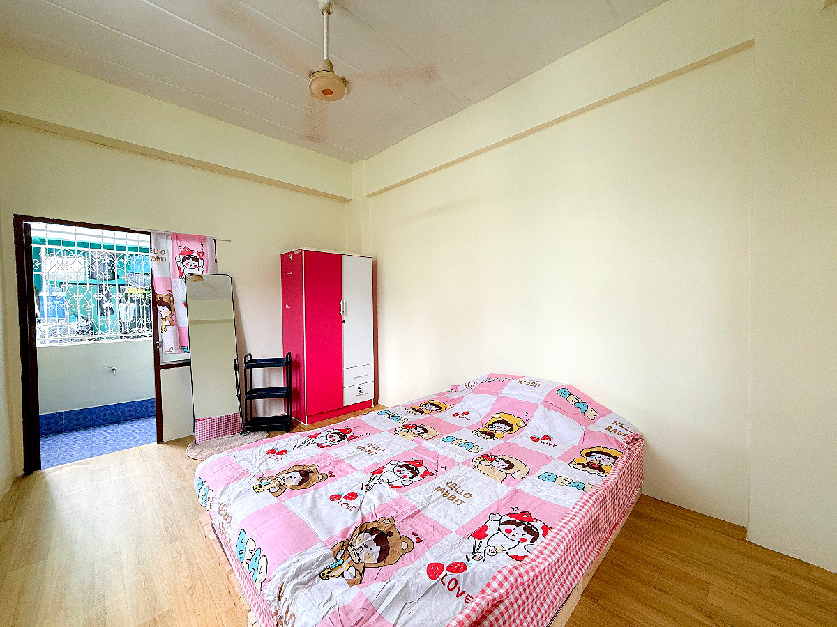 Pictures of ์๊Nuchbua Mansion 12/14