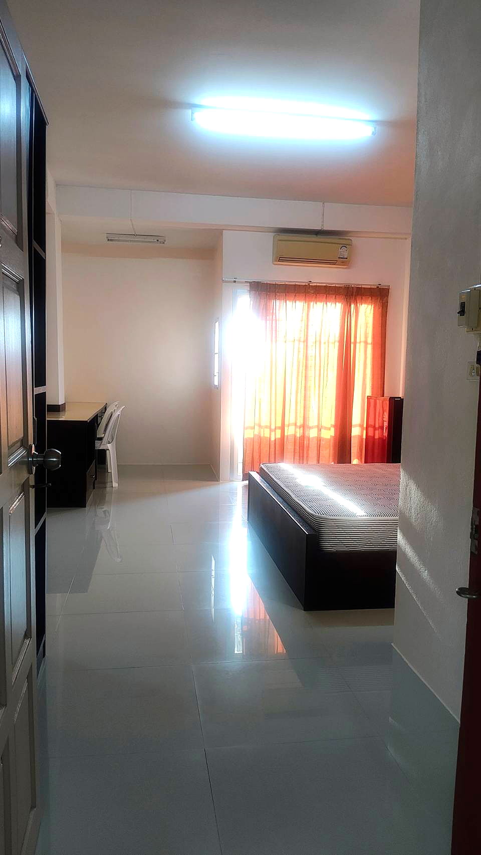 Pictures of M.T. Apartment 4/10