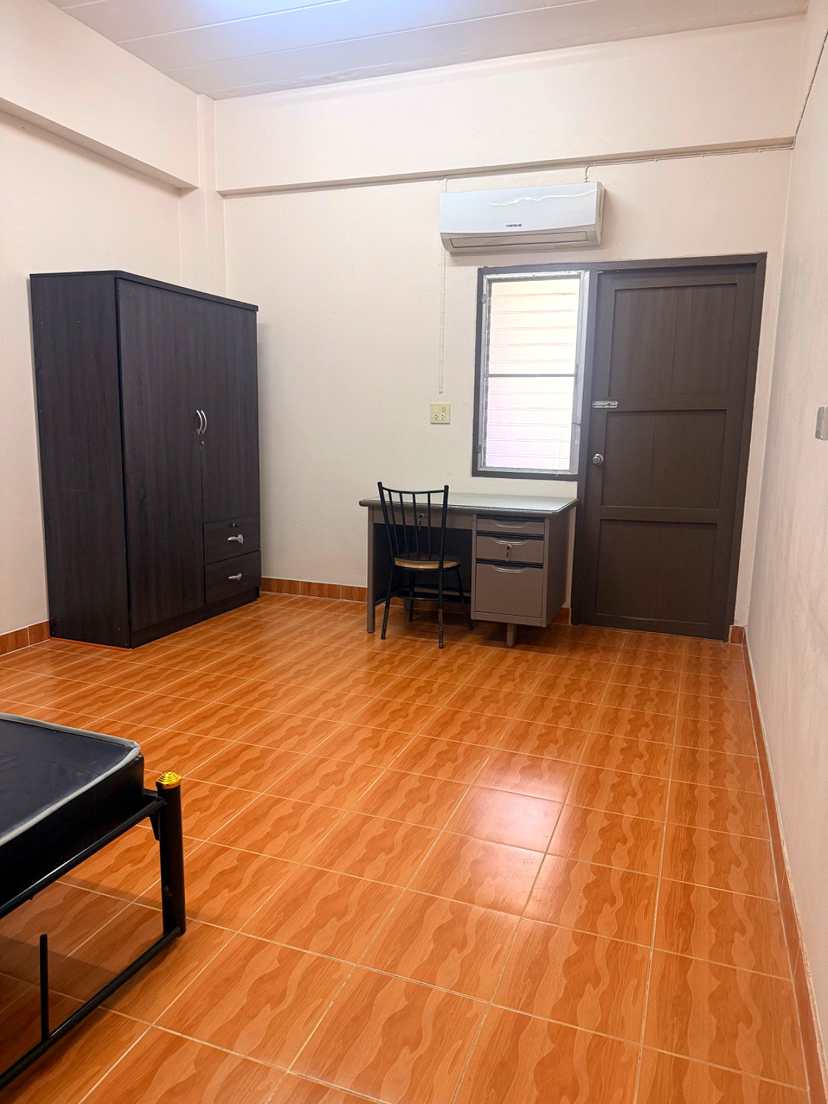 รูปภาพ บ้านชลธร | อพาร์ทเม้นท์ หอพัก ที่พัก ห้องพัก - รูปที่ 2/4