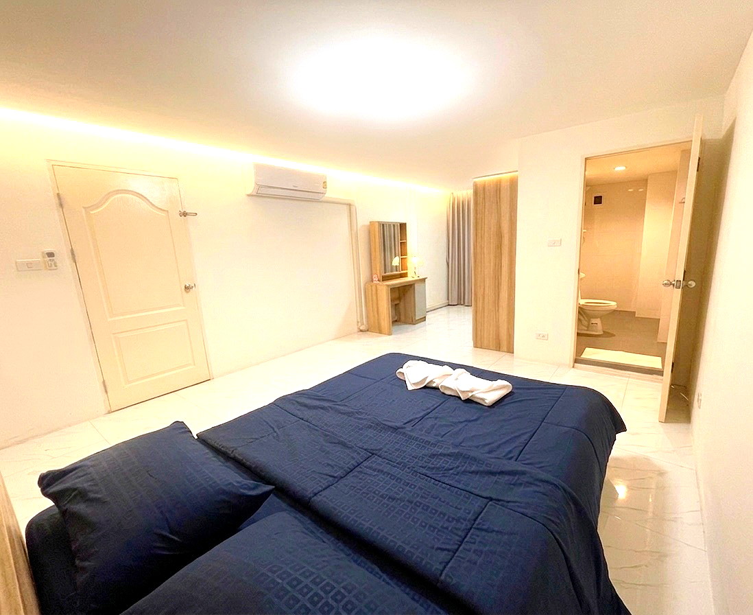 Pictures of PN Apartment At Udomsuk 47 5/18