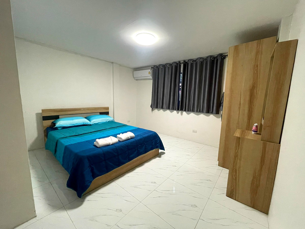 Pictures of PN Apartment At Udomsuk 47 17/18