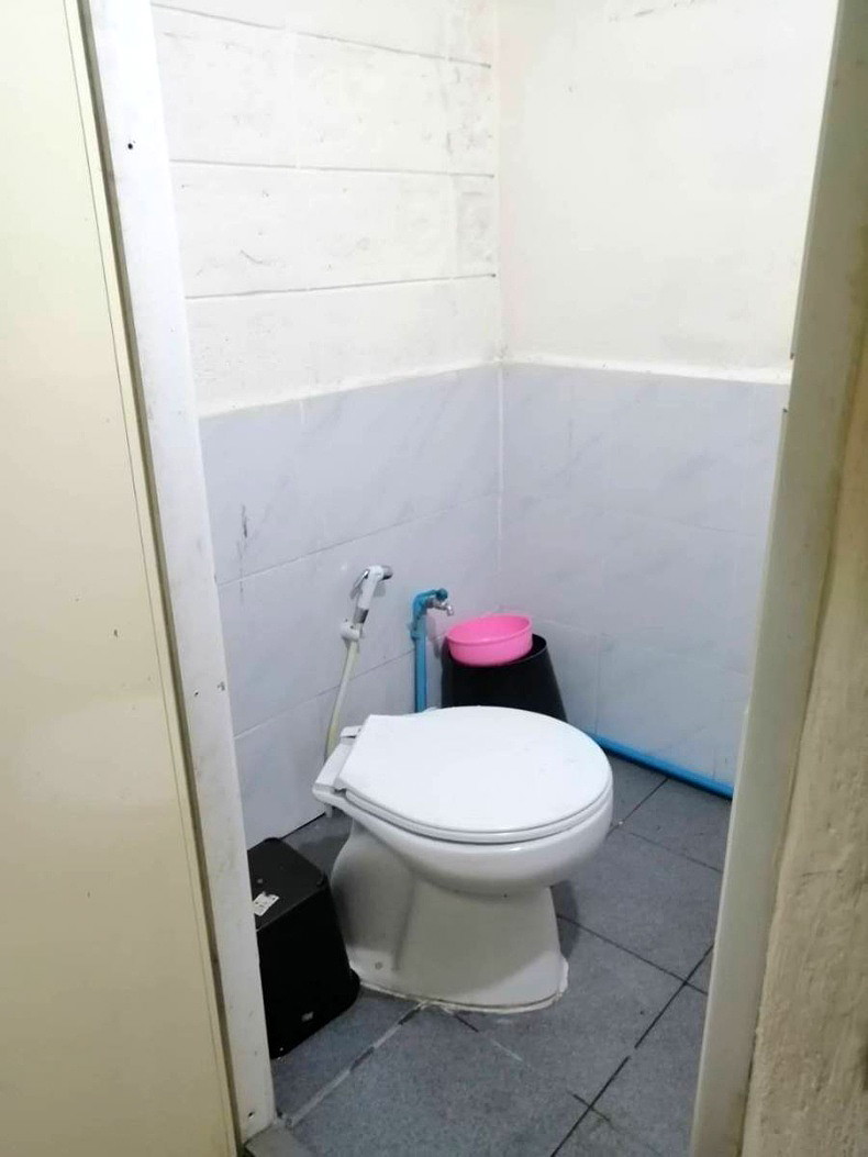 รูปภาพ หอพักลุงเดช  (เป็นหอพักนักศึกษา, รับเฉพาะผู้หญิง)  ว่าง 2 ห้อง (086-332-8772) | อพาร์ทเม้นท์ หอพัก ที่พัก ห้องพัก - รูปที่ 7/7