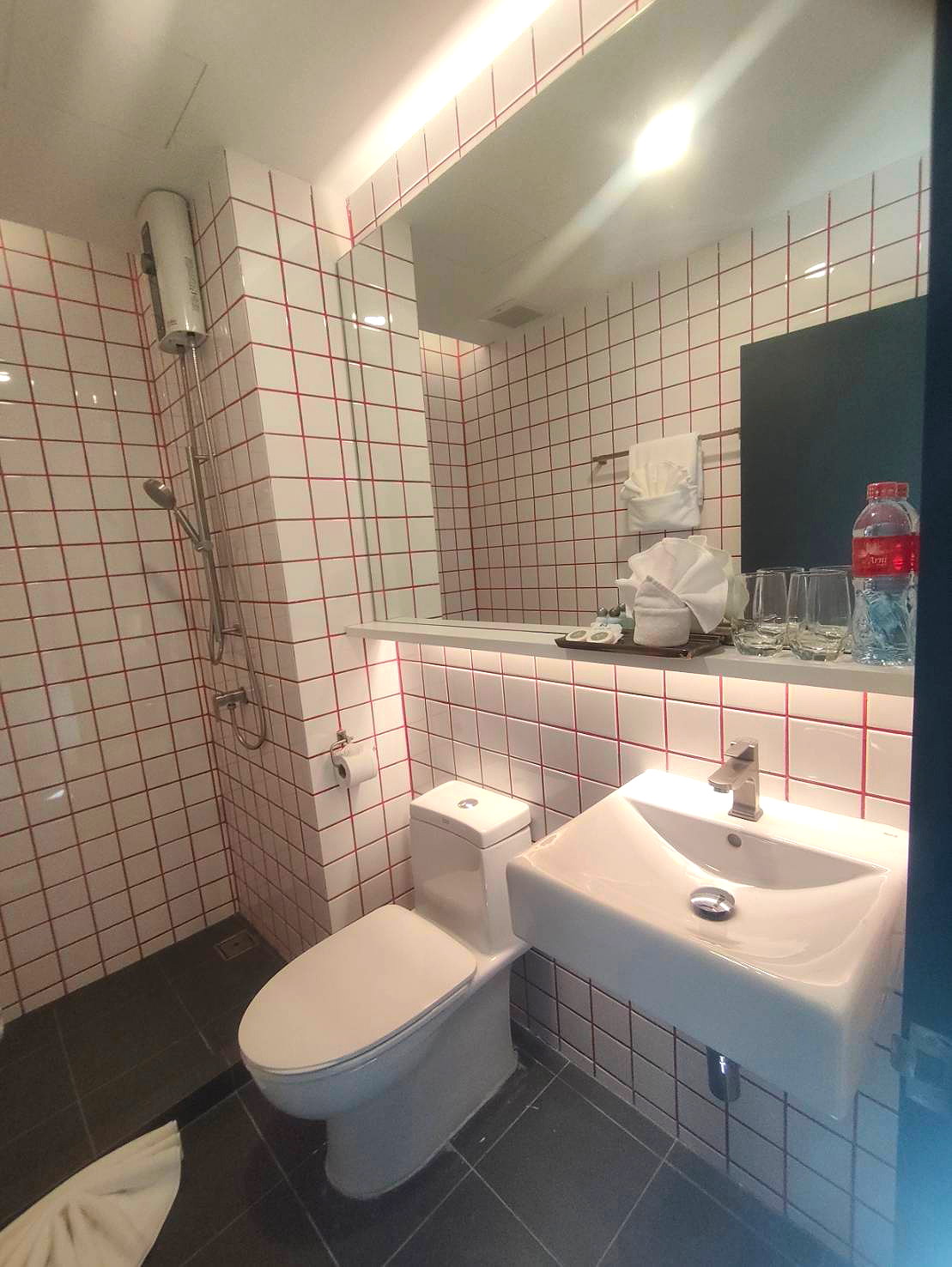 รูปภาพ อานี เฮ็กซ่า ซอยหน้าวัดหัวลำโพง ใกล้สถานีรถไฟฟ้าใต้ดินสามย่าน | อพาร์ทเม้นท์ หอพัก ที่พัก ห้องพัก - รูปที่ 2/19