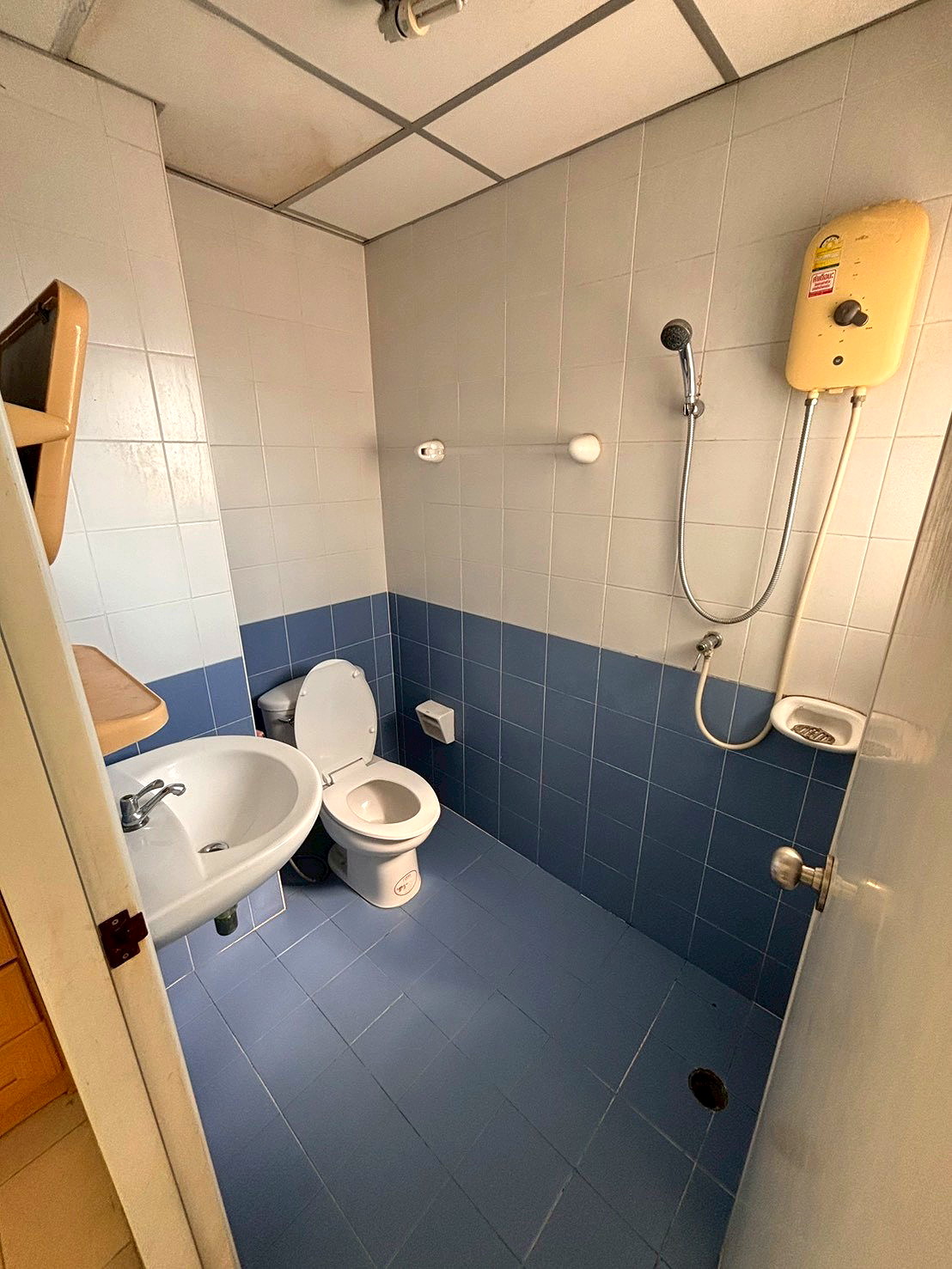 รูปภาพ ณรวี เพลส อพาร์ทเม้นท์ใกล้ BTS อุดมสุข | อพาร์ทเม้นท์ หอพัก ที่พัก ห้องพัก - รูปที่ 8/10