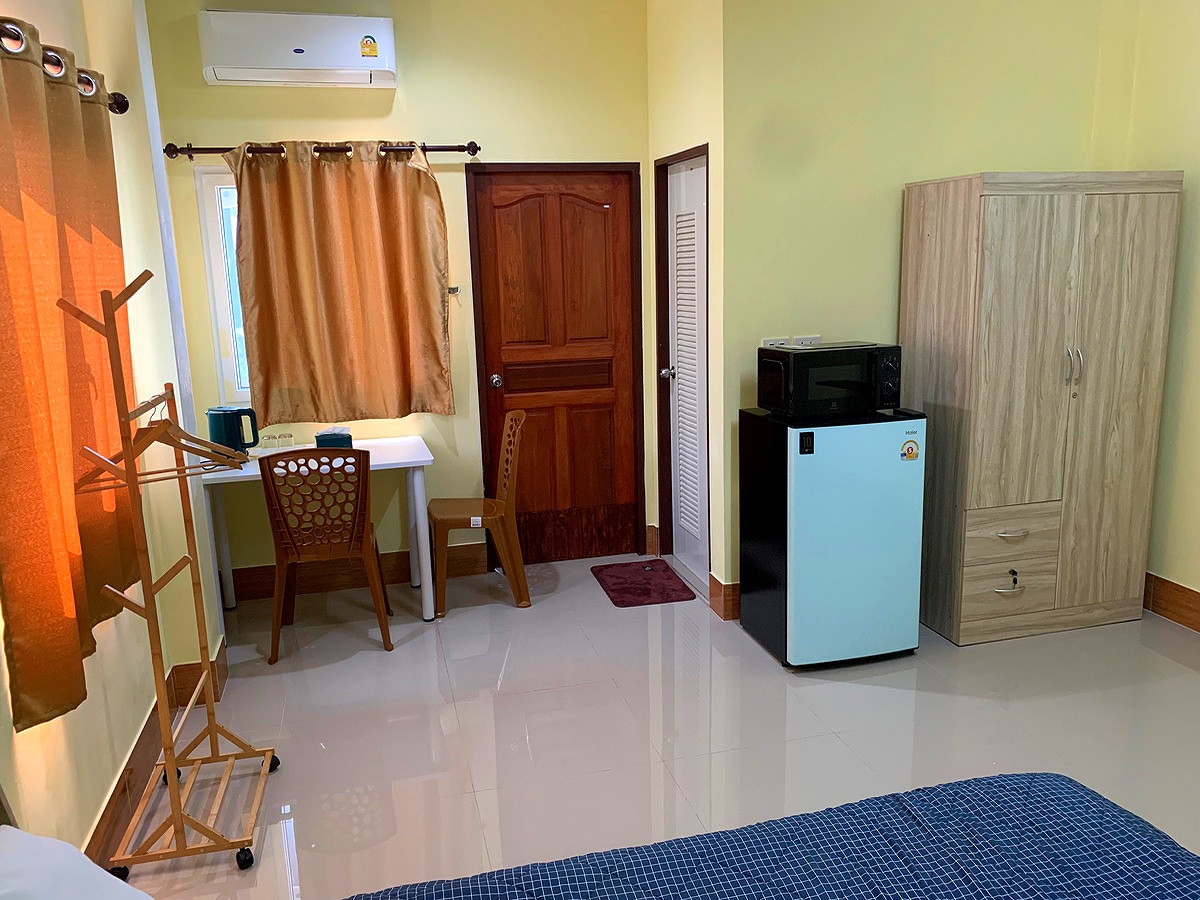 Pictures of Furnished room for rent ( Robinson Thalang Phuket ) 3/13
