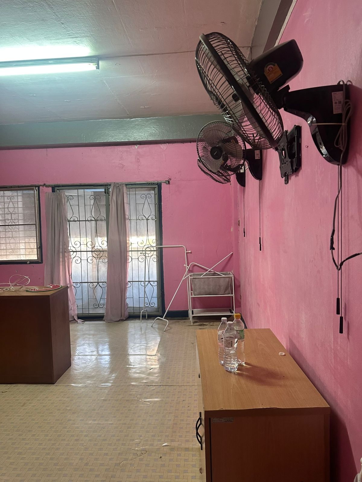 Room for Rent in Building Naklua — photo 1