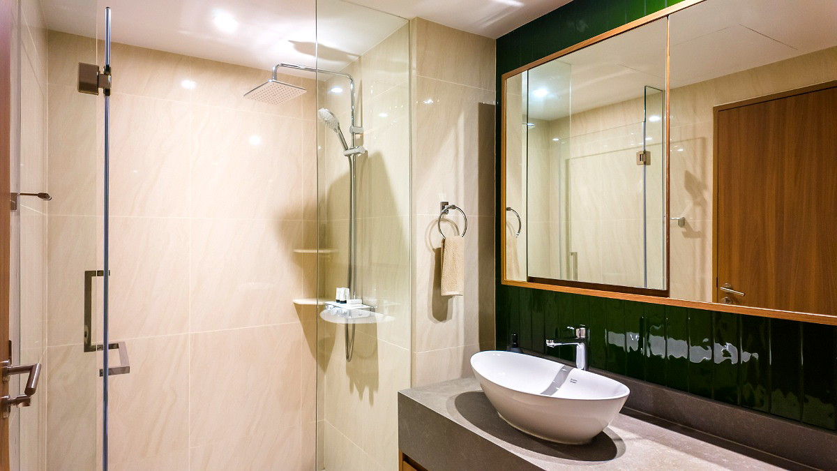 Pictures of Laguna Beachside Residences 9/20