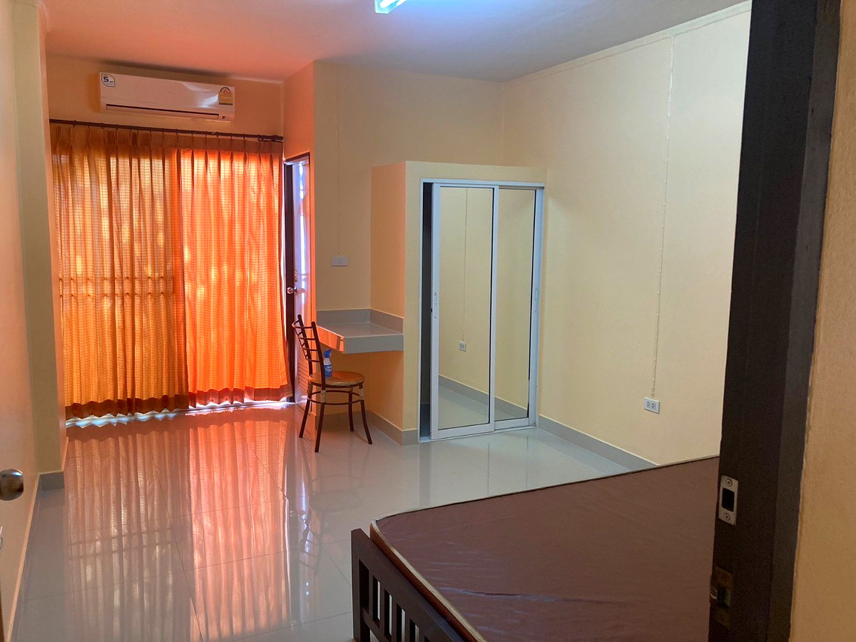 Pictures of AR Residence 8/13