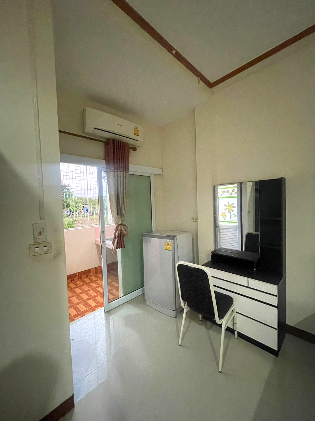 Pictures of Supasorn Residence 5/8