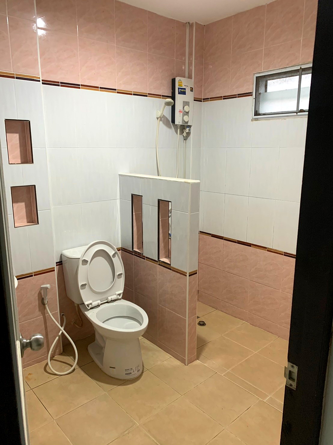 Pictures of Supasorn Residence 7/8